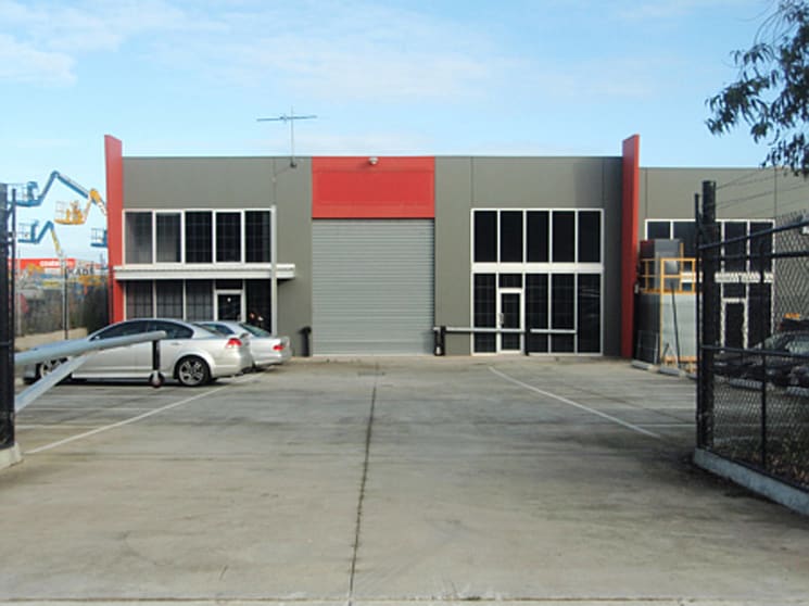 Click to view all images 1/3-5 Weddel Court Laverton North VIC 3026 - Image 2