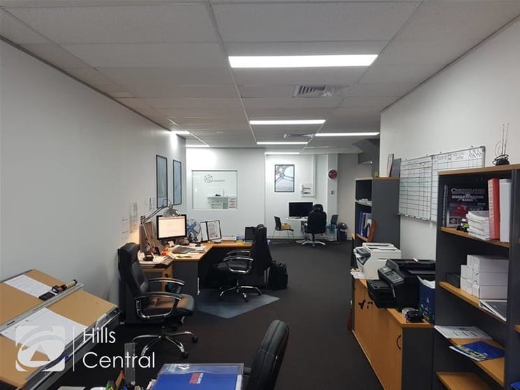 Click to view all images 29A/10 Gladstone Road Castle Hill NSW 2154 - Image 3