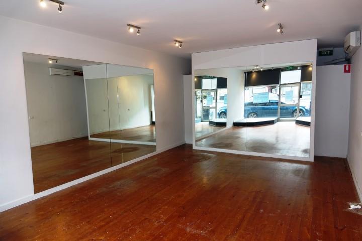 Click to view all images 5 Inkerman Street St Kilda VIC 3182 - Image 3