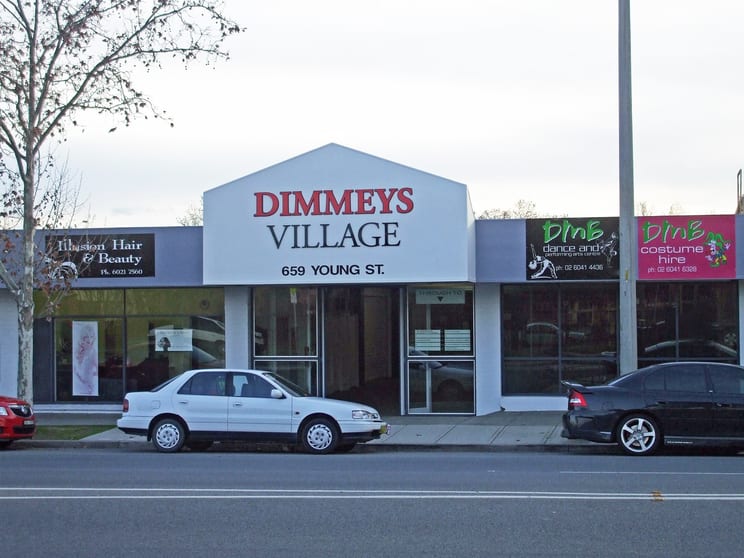 Click to view all images 18/659 Young Street Albury NSW 2640 - Image 1