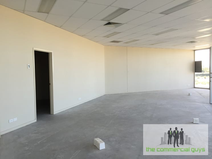 Click to view all images 2C/71 Astley Pde North Lakes QLD 4509 - Image 2