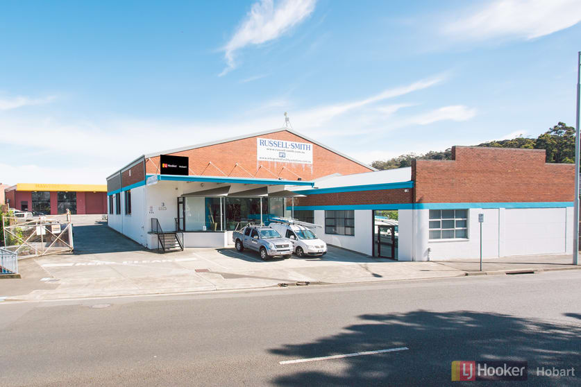 Click to view all images 3 Burnett Street North Hobart TAS 7000 - Image 1
