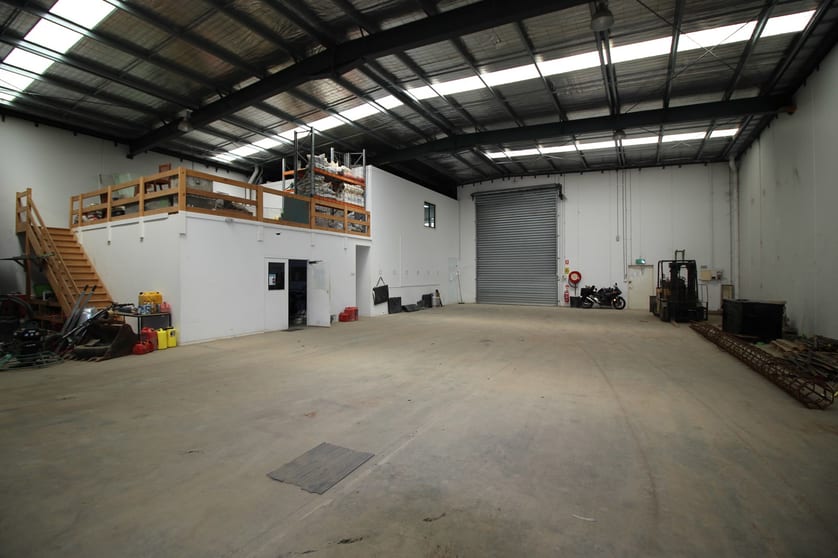 Click to view all images 10 Sahra Grove Carrum Downs VIC 3201 - Image 2