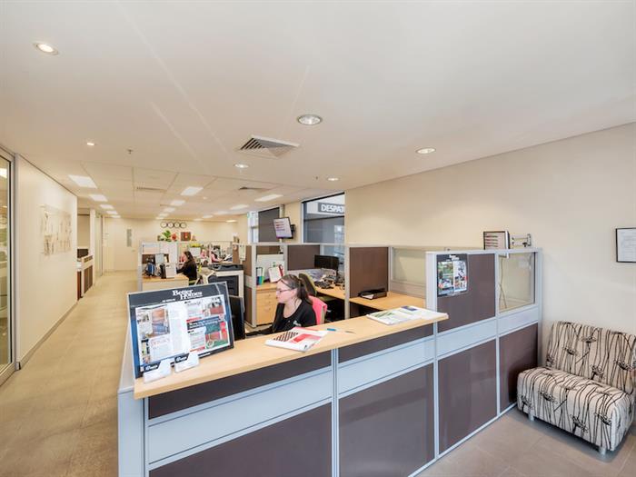 Click to view all images 4 Decker Place Huntingwood NSW 2148 - Image 2