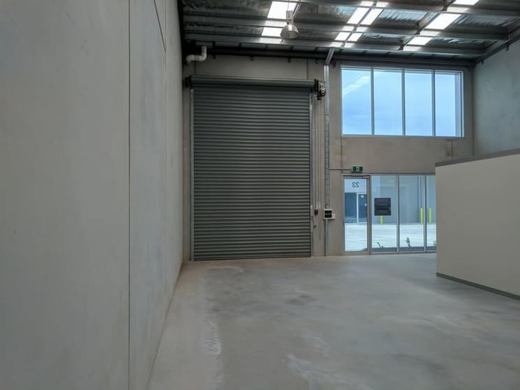 Click to view all images 24//73 Assembly Drive Hallam VIC 3803 - Image 3