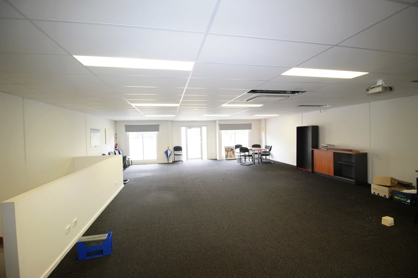 Click to view all images Level 1, 60/1140 Nepean Highway Mornington VIC 3931 - Image 3