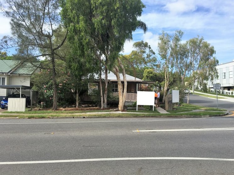Click to view all images 31 Samuel Street Camp Hill QLD 4152 - Image 1