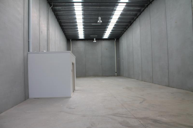 Unit 3/14 Southeast Boulevard Pakenham VIC 3810 - Image 3