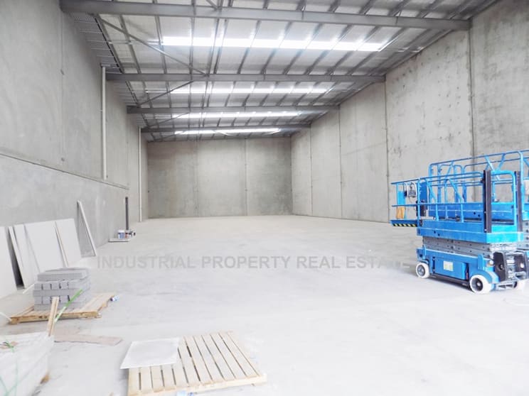 Click to view all images Prestons NSW 2170 - Image 2