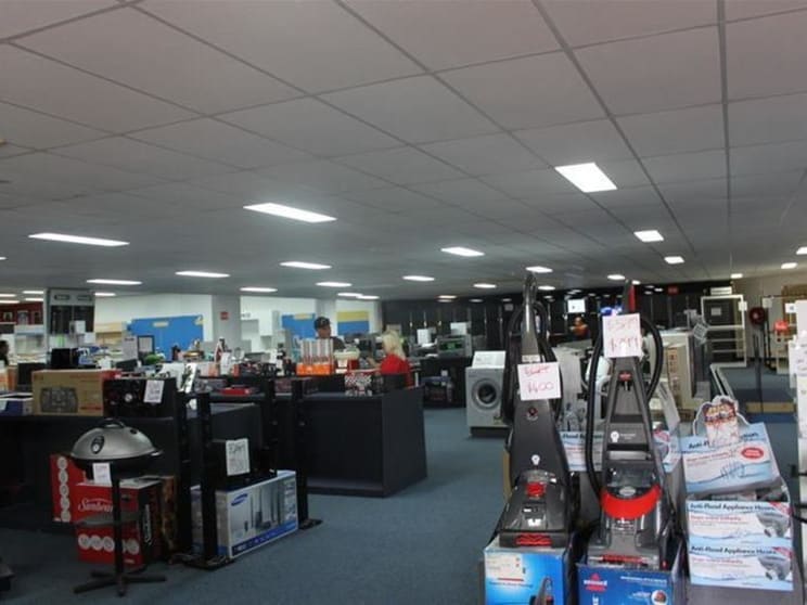 Click to view all images 67-69 Victoria Street Midland WA 6056 - Image 2