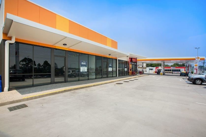 Click to view all images 2/98 River Road Gympie QLD 4570 - Image 1