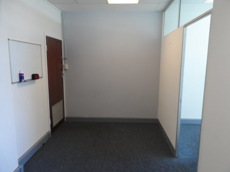 Click to view all images 1/4/3 Norfolk St Fremantle WA 6160 - Image 3