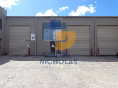 Click to view all images 31/7 Salisbury Road Castle Hill NSW 2154 - Image 1