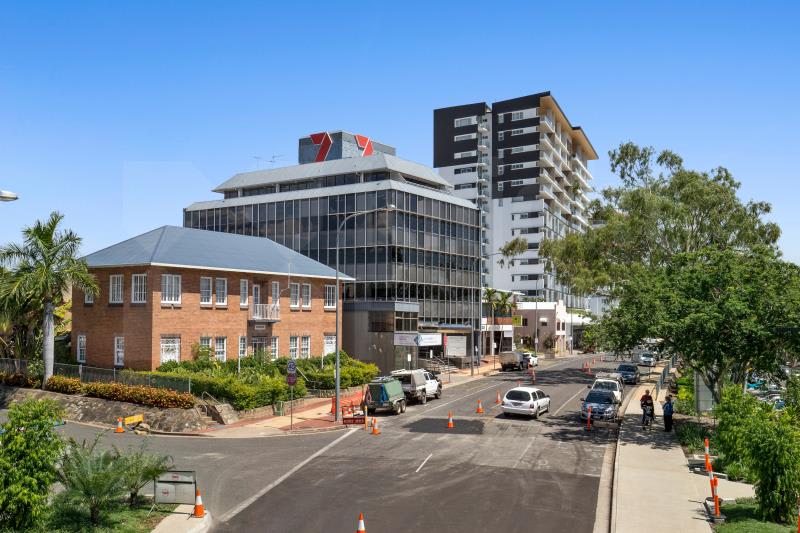 Click to view all images Level 3A/130 Victoria Parade Rockhampton City QLD 4700 - Image 1
