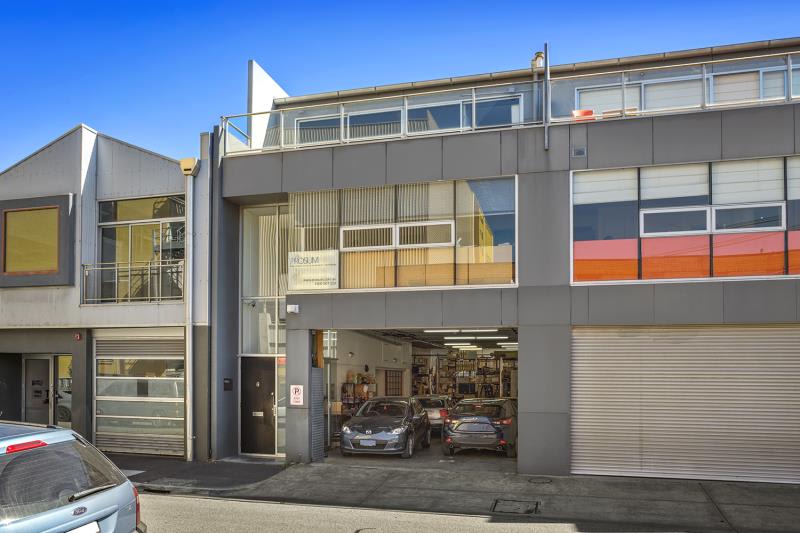 Click to view all images 6 Ross Street South Melbourne VIC 3205 - Image 1