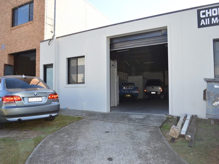 Click to view all images 1/33 Phillips Road Kogarah NSW 2217 - Image 1