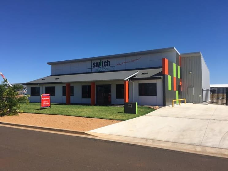 Click to view all images 9 Commercial Avenue Dubbo NSW 2830 - Image 1