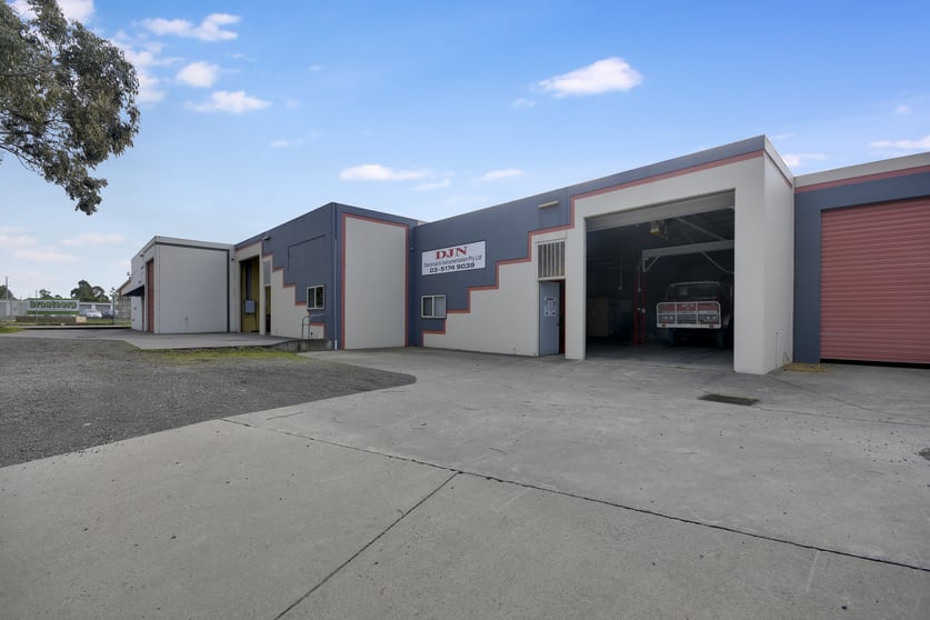 Click to view all images 2 & 3/43 Eastern Road Traralgon VIC 3844 - Image 2