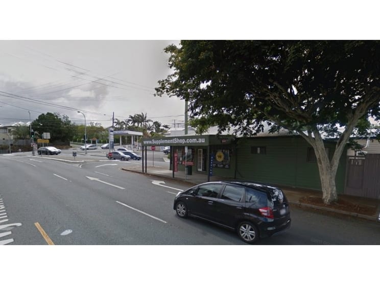 Click to view all images 1/198A Wynnum Road Norman Park QLD 4170 - Image 3