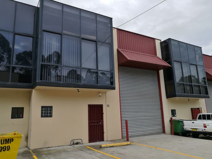 Click to view all images 19/2-8 Daniel Street Wetherill Park NSW 2164 - Image 1