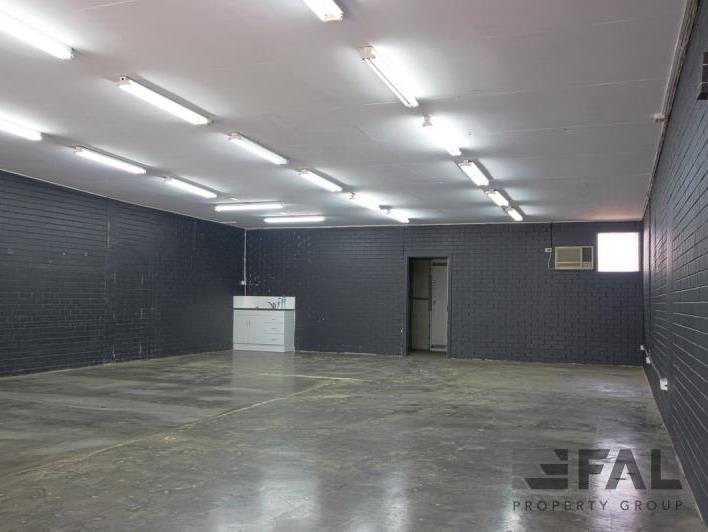 Click to view all images Shop 1/20 Tavistock Street Oxley QLD 4075 - Image 2