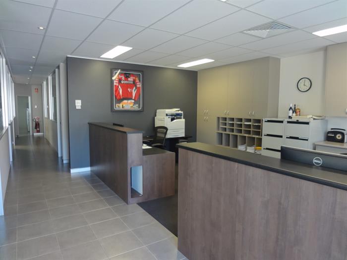 Click to view all images Part 113 Stenhouse Drive Cameron Park NSW 2285 - Image 3