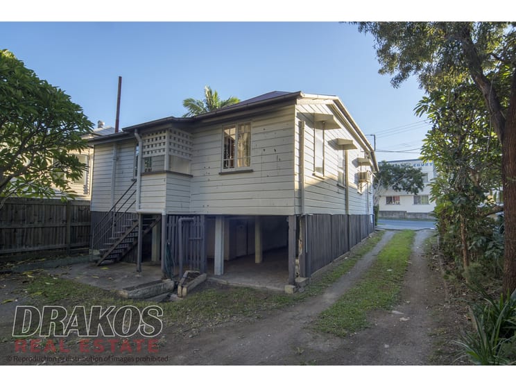 Click to view all images 30 Hardgrave Road West End QLD 4101 - Image 2