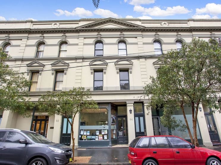 Click to view all images 94 Cathedral Street Woolloomooloo NSW 2011 - Image 1