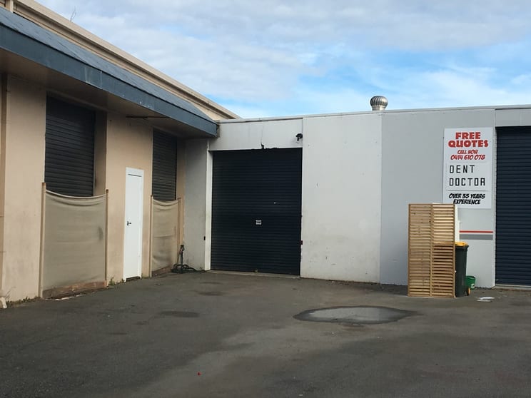 Click to view all images 3/4 Albert Circuit Port Macquarie NSW 2444 - Image 2