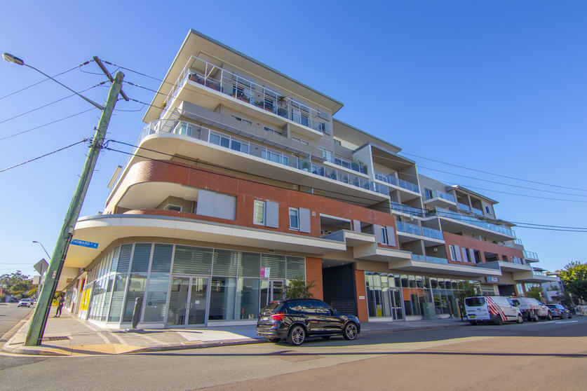 Click to view all images Shop 10/6 King Street Warners Bay NSW 2282 - Image 2