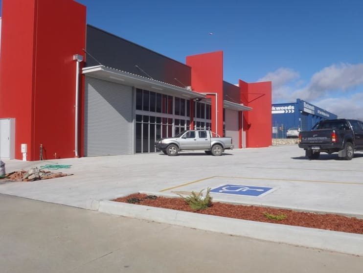 Click to view all images 181 Gladstone Street Fyshwick ACT 2609 - Image 1