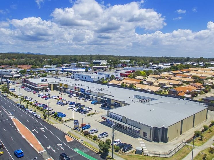 Click to view all images 42 Shore Street Cleveland QLD 4163 - Image 2