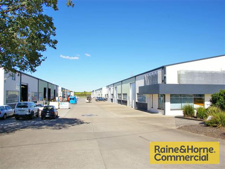 Click to view all images 2E/919-925 Nudgee Road Banyo QLD 4014 - Image 2