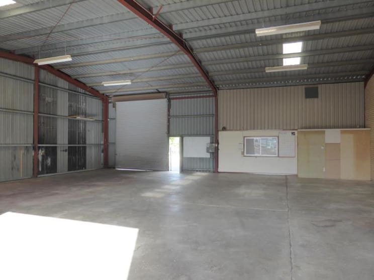 Click to view all images 3/37-39 Douglas Mawson Road Dubbo NSW 2830 - Image 3