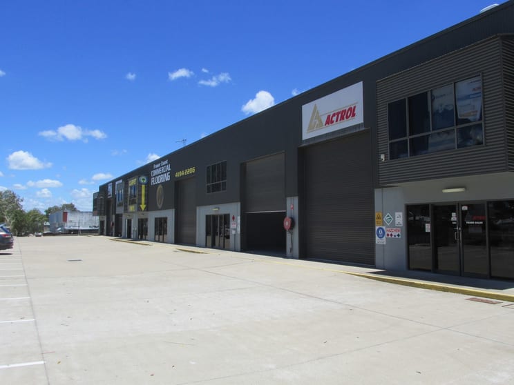 Click to view all images 4/47-49 Islander Road Pialba QLD 4655 - Image 3