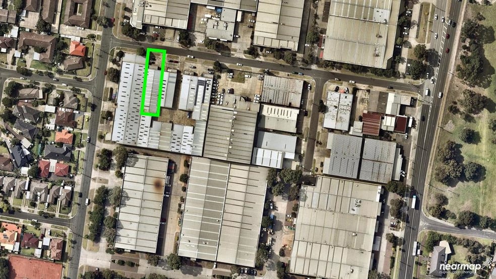 Click to view all images 2/6-12 Mills Street Cheltenham VIC 3192 - Image 2