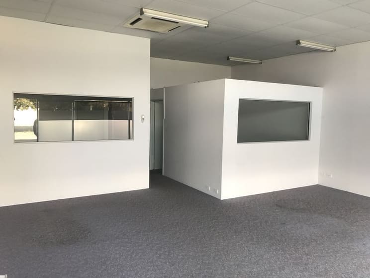 Click to view all images Unit 5/13-15 Townsville Street Fyshwick ACT 2609 - Image 3