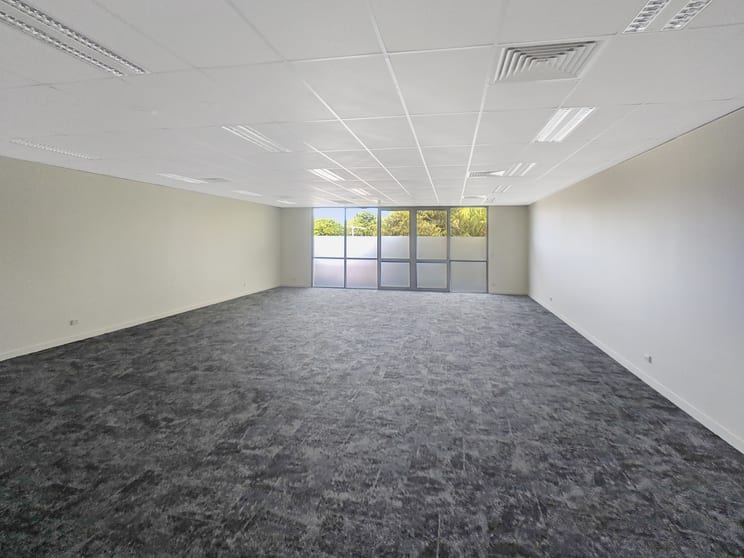 Click to view all images Suite 27/13 Norval Court Maroochydore QLD 4558 - Image 2