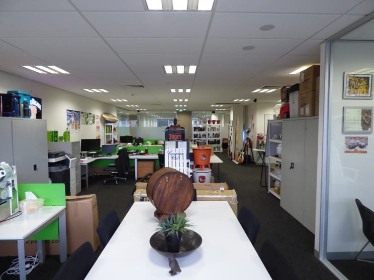 Click to view all images Suite 6/240 Plenty Road Bundoora VIC 3083 - Image 2