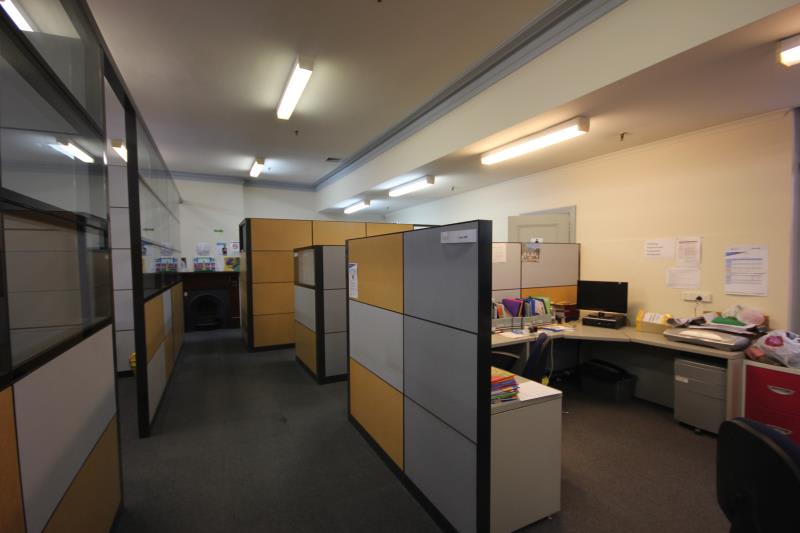 Click to view all images Level 1/524-532 Glenferrie Road Hawthorn VIC 3122 - Image 3