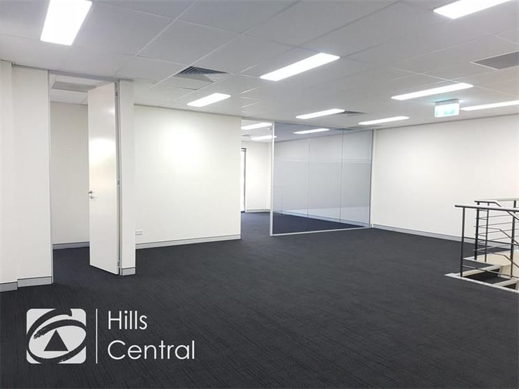 Click to view all images 31/5-7 Inglewood Place Baulkham Hills NSW 2153 - Image 2