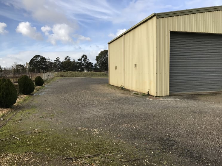 Click to view all images 52 Dunbar Road Traralgon VIC 3844 - Image 3