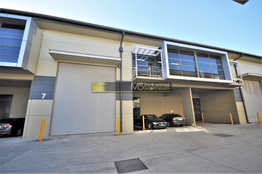 Click to view all images 7/20 St Albans Road Kingsgrove NSW 2208 - Image 2