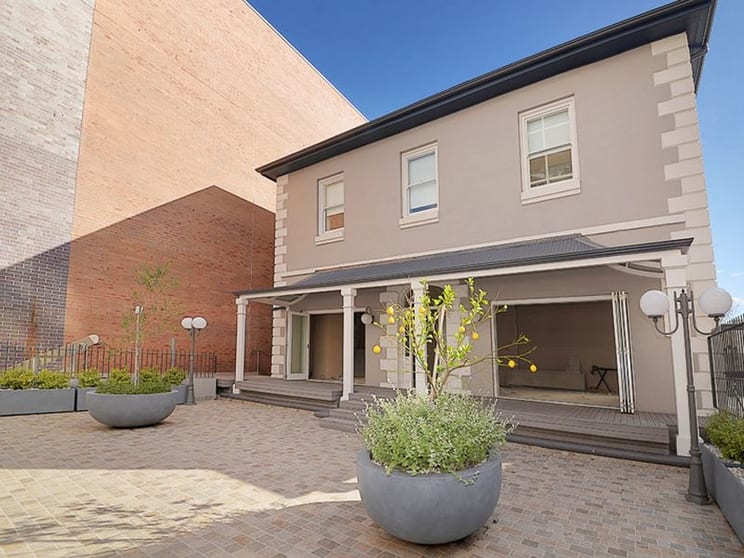 Click to view all images 207 Darlinghurst Road Darlinghurst NSW 2010 - Image 1
