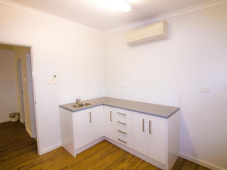 Click to view all images 22 Mckay Street Port Hedland WA 6721 - Image 2