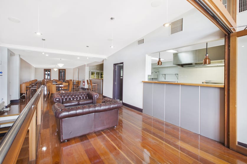 Click to view all images 85 John Street Singleton NSW 2330 - Image 2
