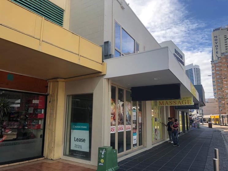 Click to view all images 1/3078 Surfers Paradise Boulevard Surfers Paradise QLD 4217 - Image 3