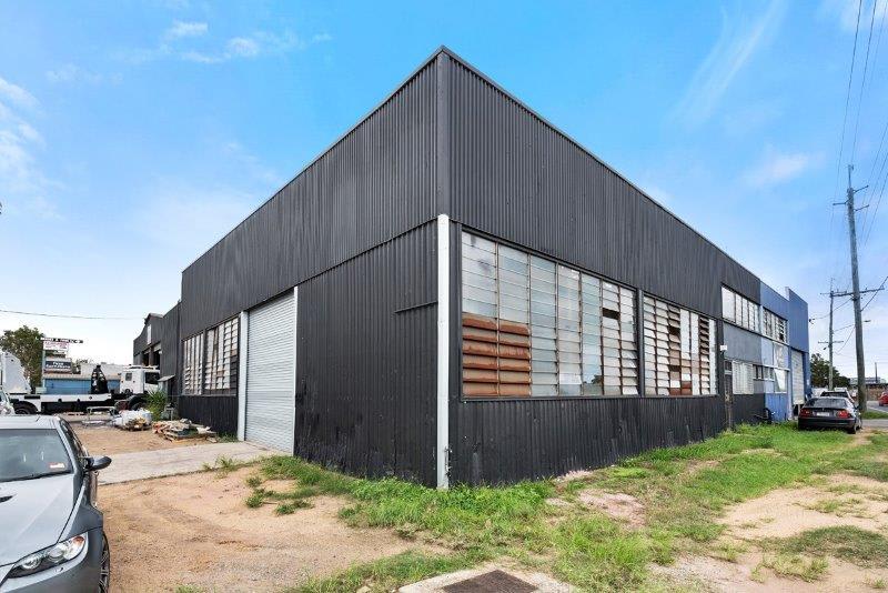 Click to view all images Banyo QLD 4014 - Image 1