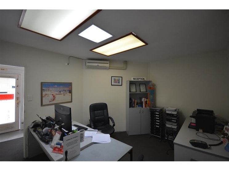 Click to view all images 215B Portrush Road Maylands SA 5069 - Image 2