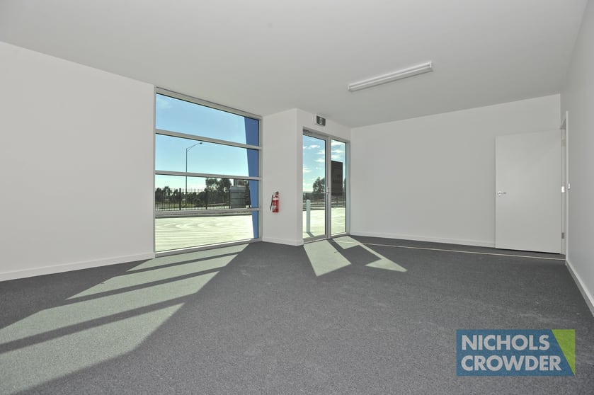 Click to view all images 3/112 Colemans Road Carrum Downs VIC 3201 - Image 2